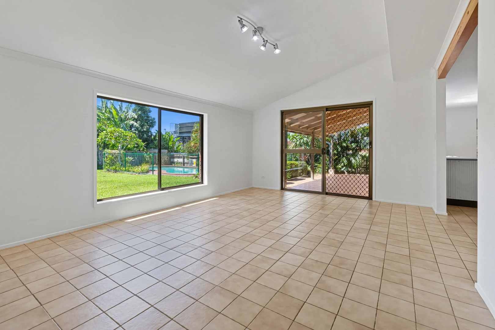 Additional image 7 of 4-6 Jellicoe Street, Wellington Point QLD 4160