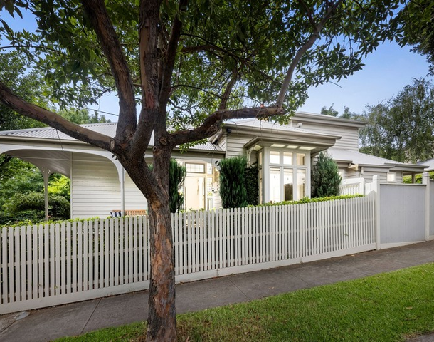 19 Myrnong Crescent, Ascot Vale VIC 3032