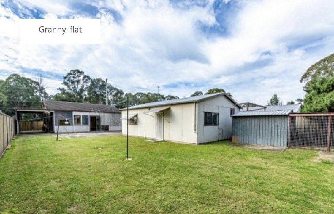 1 bedrooms Apartment / Unit / Flat in 129A Boronia Road NORTH ST MARYS NSW, 2760