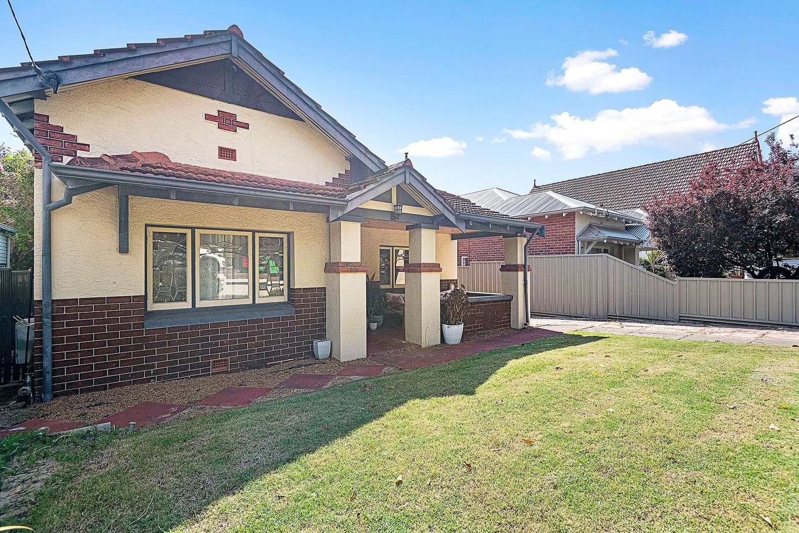 3 bedrooms House in 111 Kalgoorlie Street MOUNT HAWTHORN WA, 6016