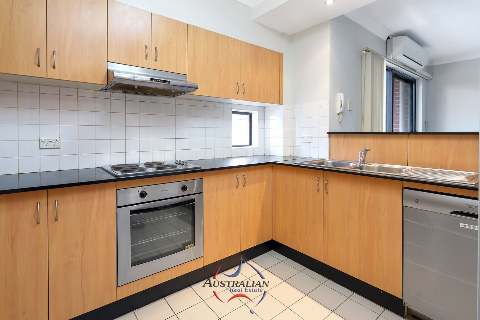 23/20-22 Clifton Street, Blacktown NSW 2148, Image 2