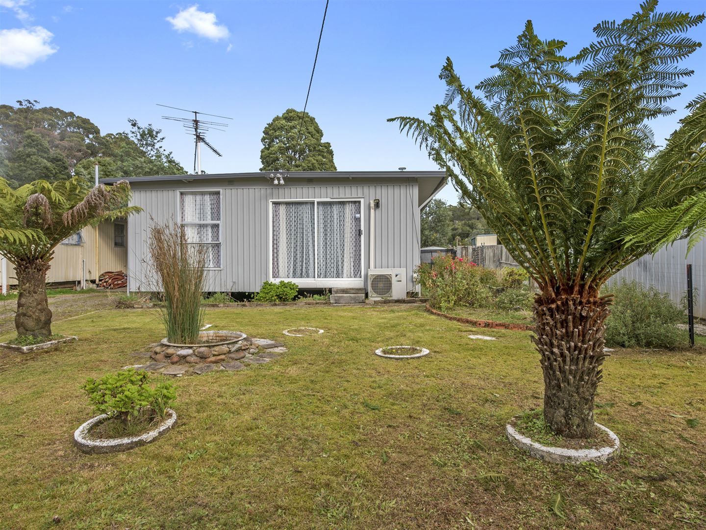 10 Waratah Drive, Rosebery TAS 7470, Image 0