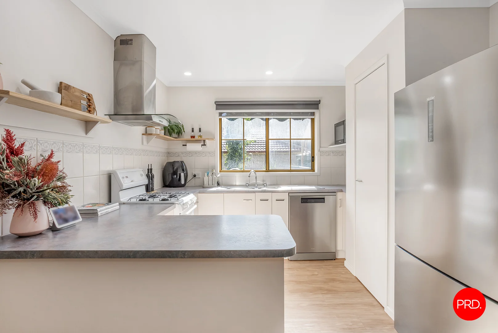 Additional image 4 of 2 Jorben Pl, Golden Square VIC 3555