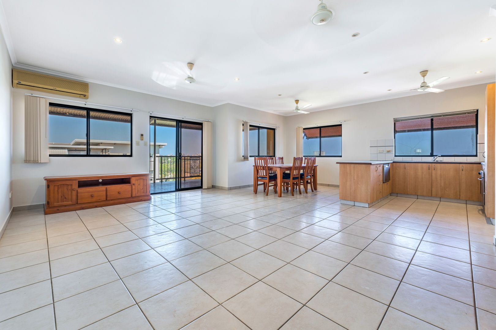 9/6 Brewery Place, Woolner NT 0820, Image 2