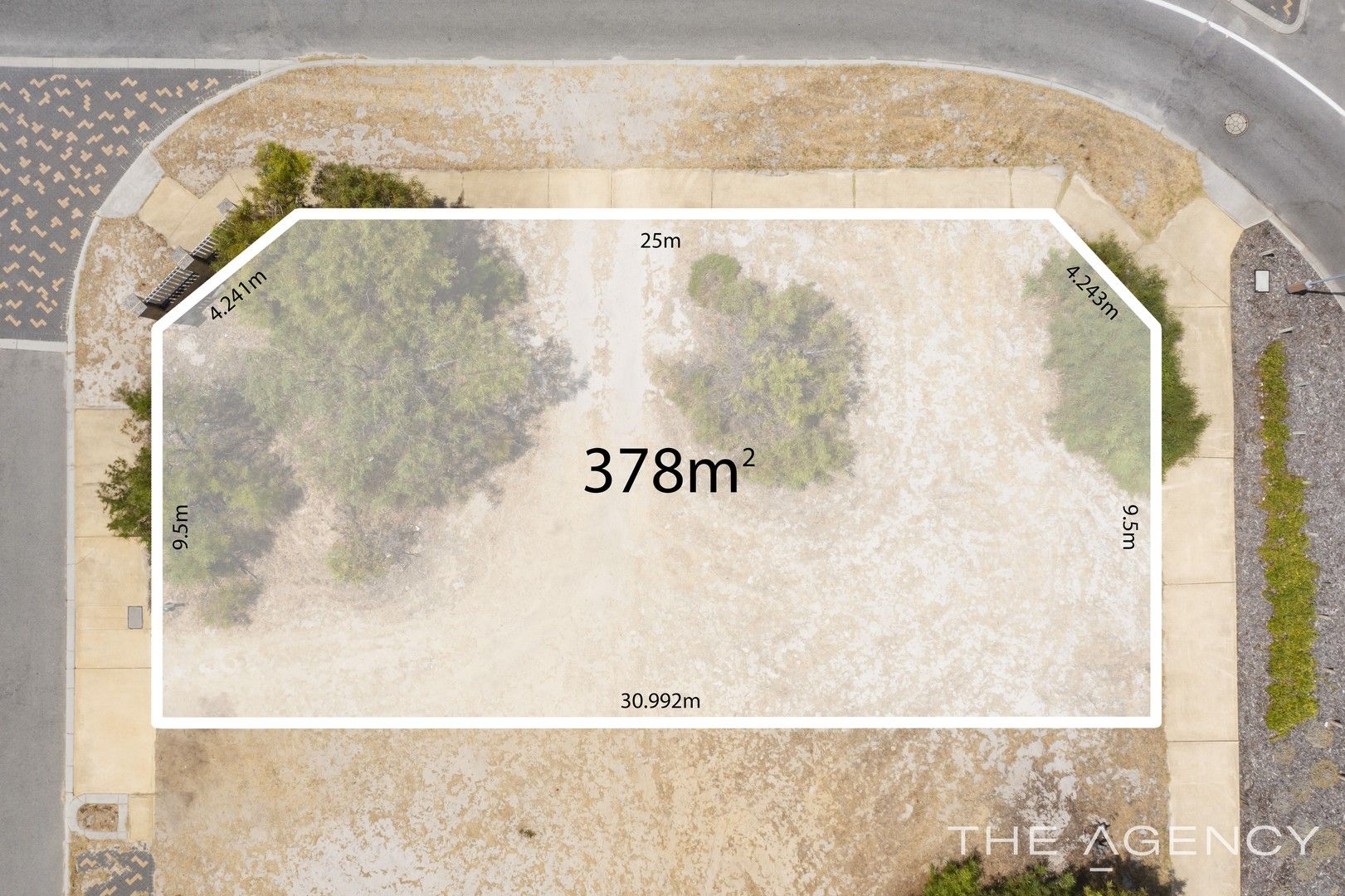 Vacant land in 1 Tahiti Lane, HILLARYS WA, 6025