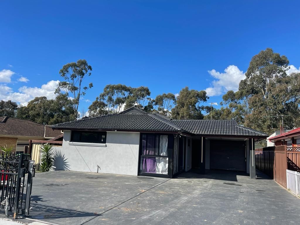 3 bedrooms House in 39 Foveaux Avenue LURNEA NSW, 2170
