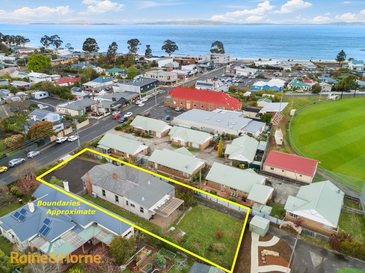 30 Beach Road, Kingston Beach TAS 7050, Image 0