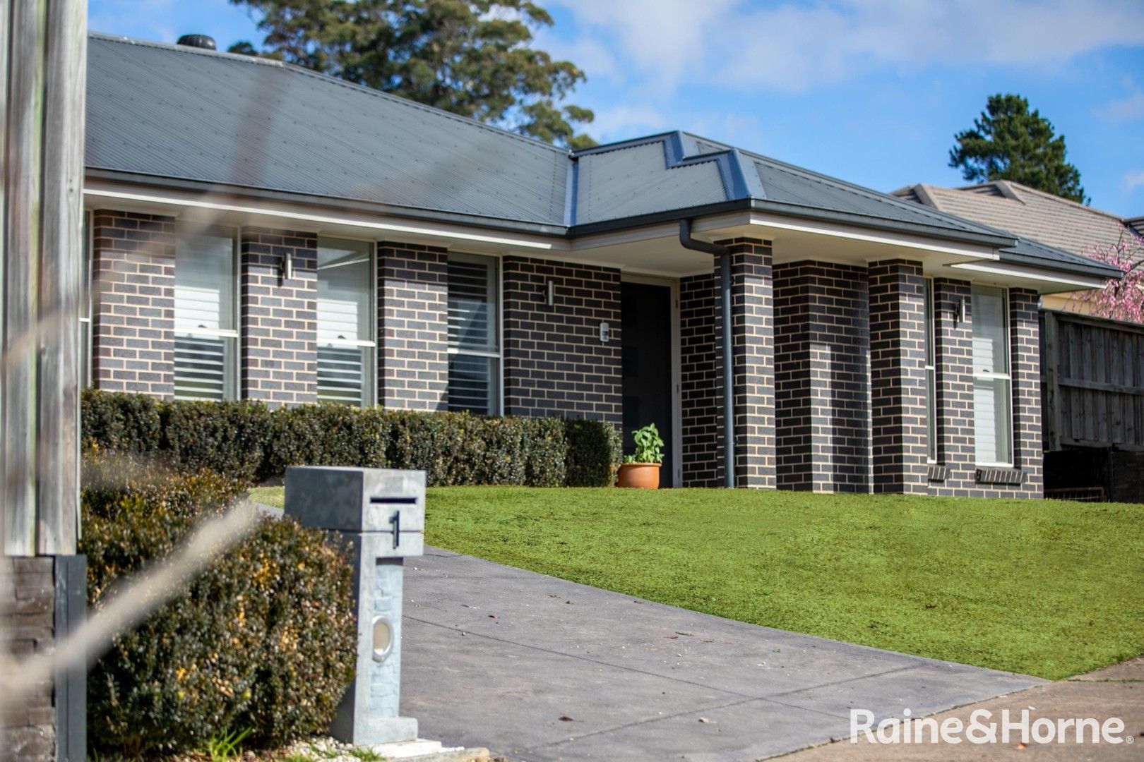 1 Garran Avenue, Renwick NSW 2575, Image 0