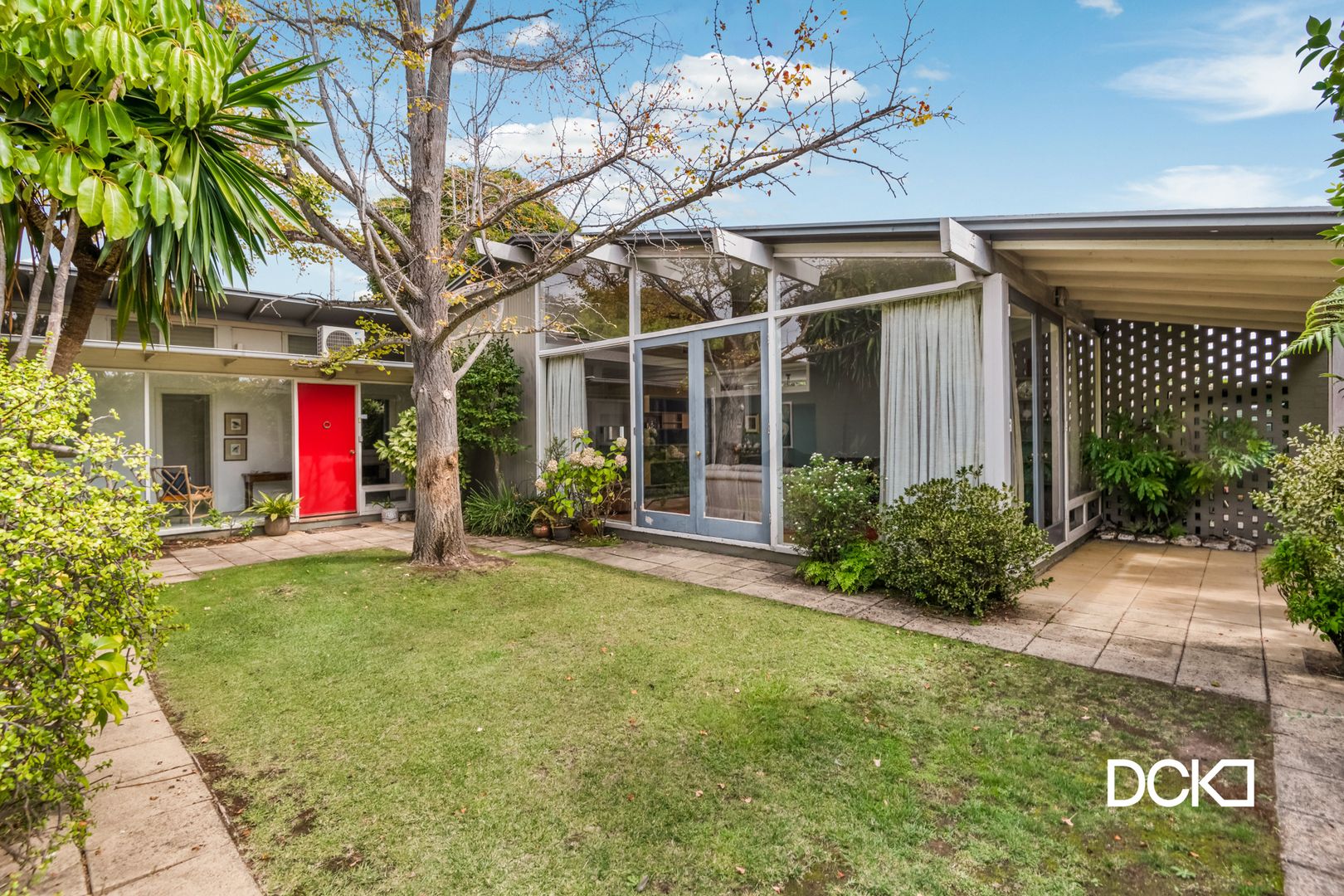 24 Harkness Street, Quarry Hill VIC 3550, Image 2