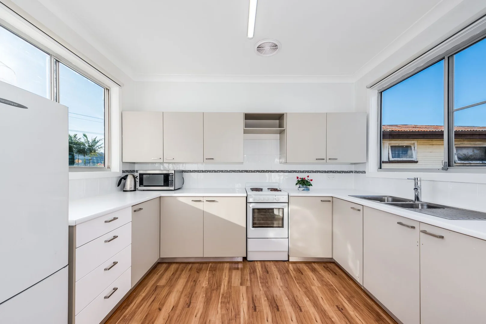 Additional image 4 of 28 Yorston Street, Warners Bay NSW 2282