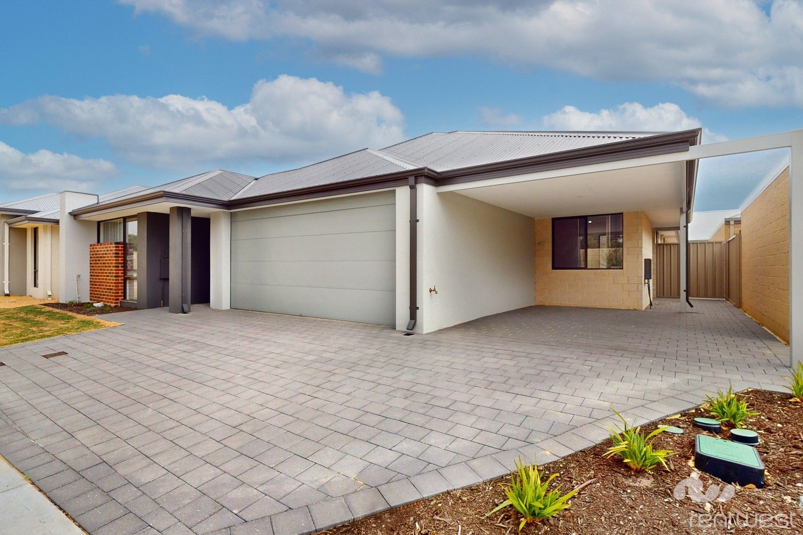 3 bedrooms House in 77 Persimmon Crescent KARNUP WA, 6176