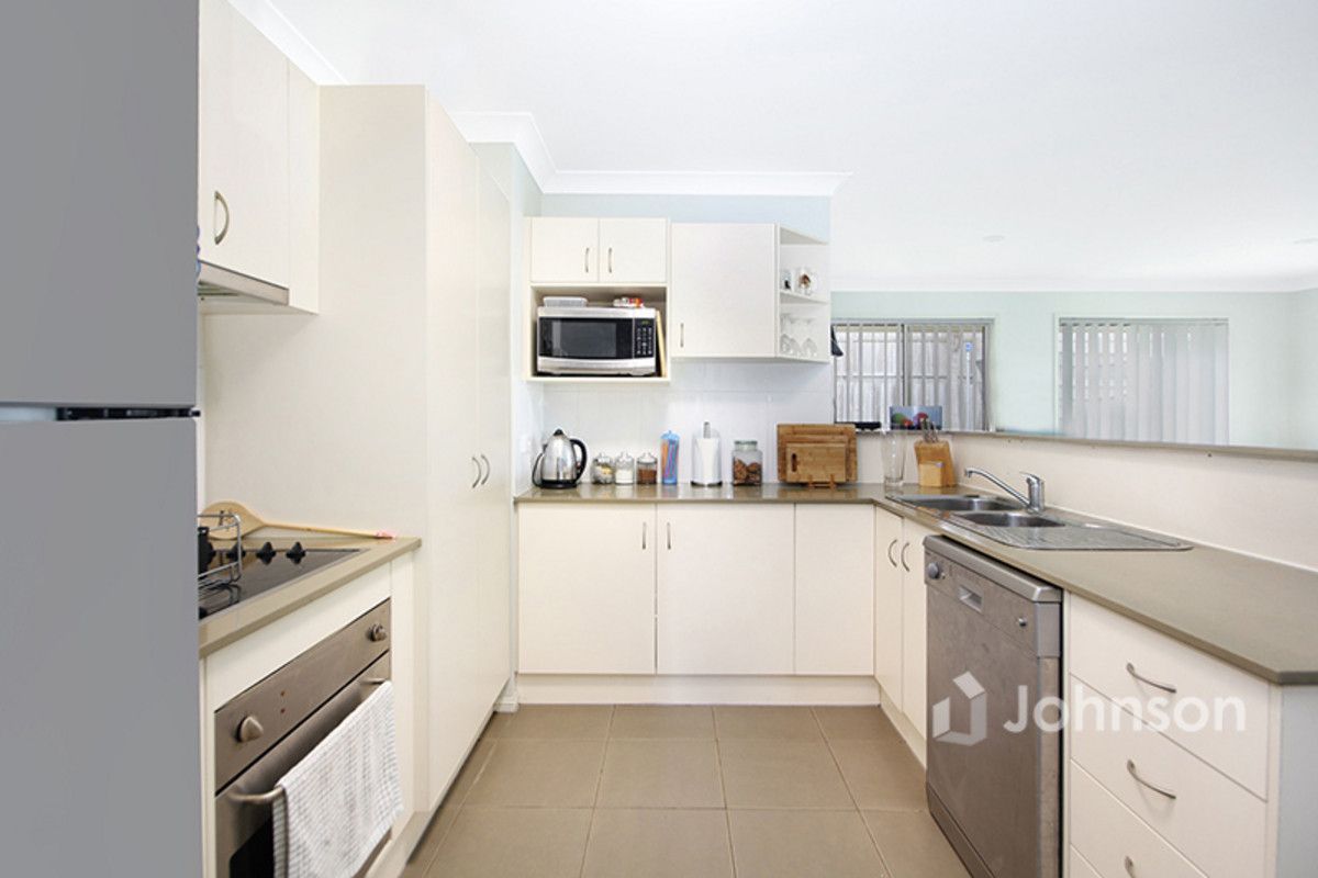 41 Charlton Place, Regents Park QLD 4118, Image 1