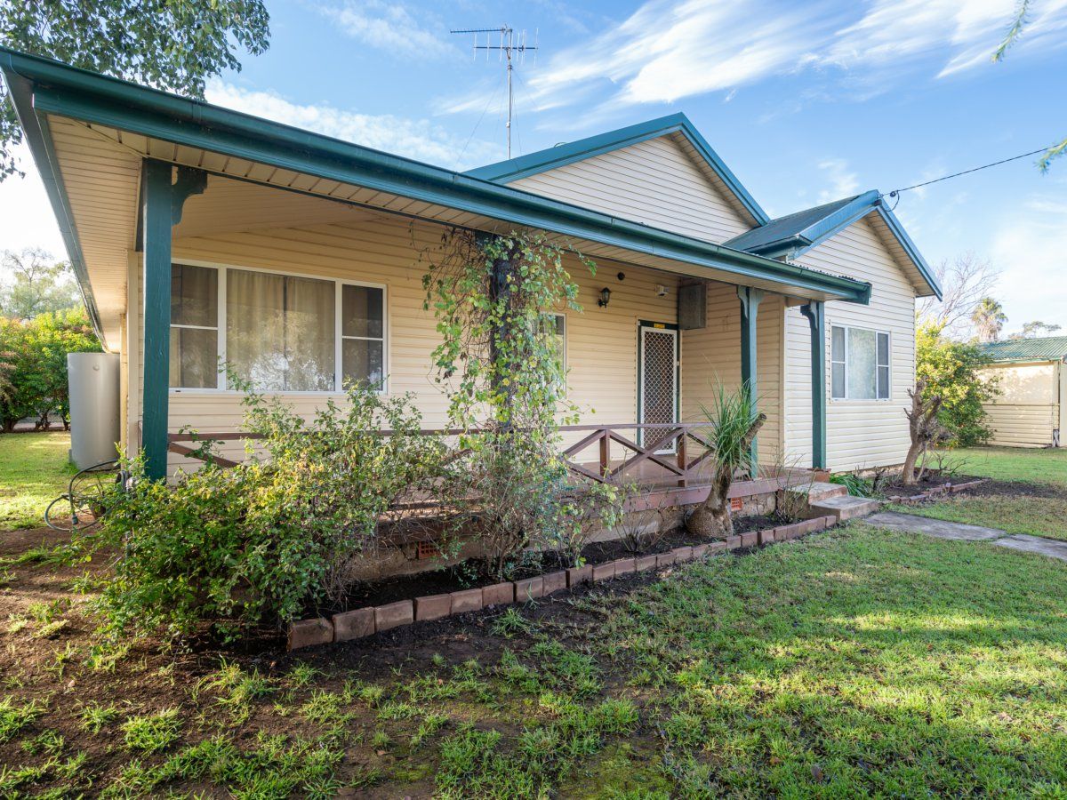 125 Fifth Avenue, Narromine NSW 2821 House For Rent Domain