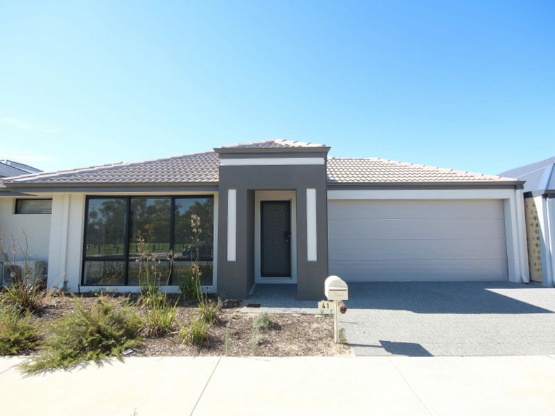 4 bedrooms House in 41 Hamelin Loop HARRISDALE WA, 6112