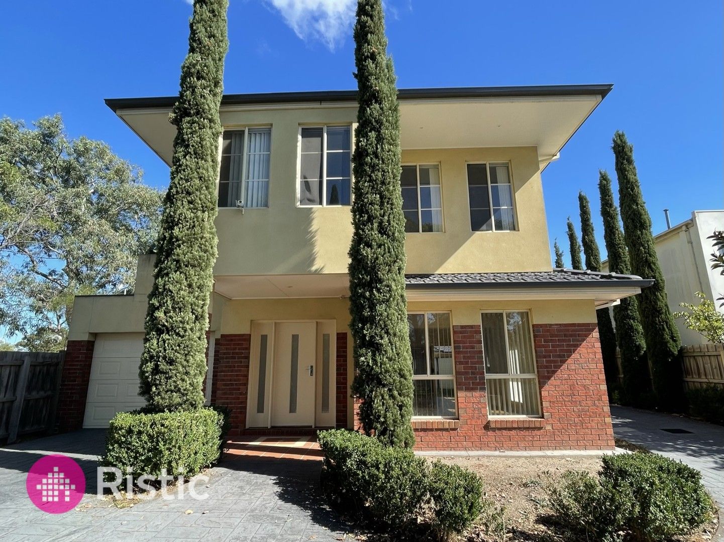 3 bedrooms House in 1/11 Payne Place SOUTH MORANG VIC, 3752