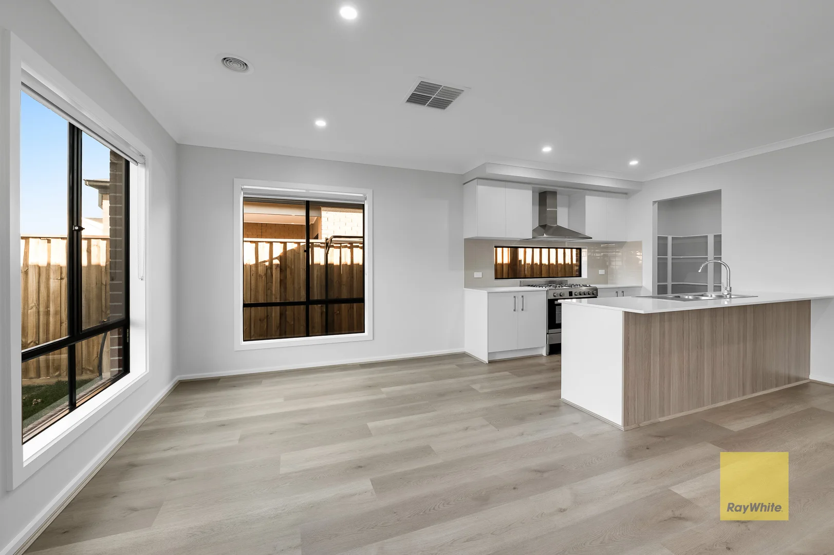 Additional image 2 of 25 Vincenza Avenue, Truganina VIC 3029