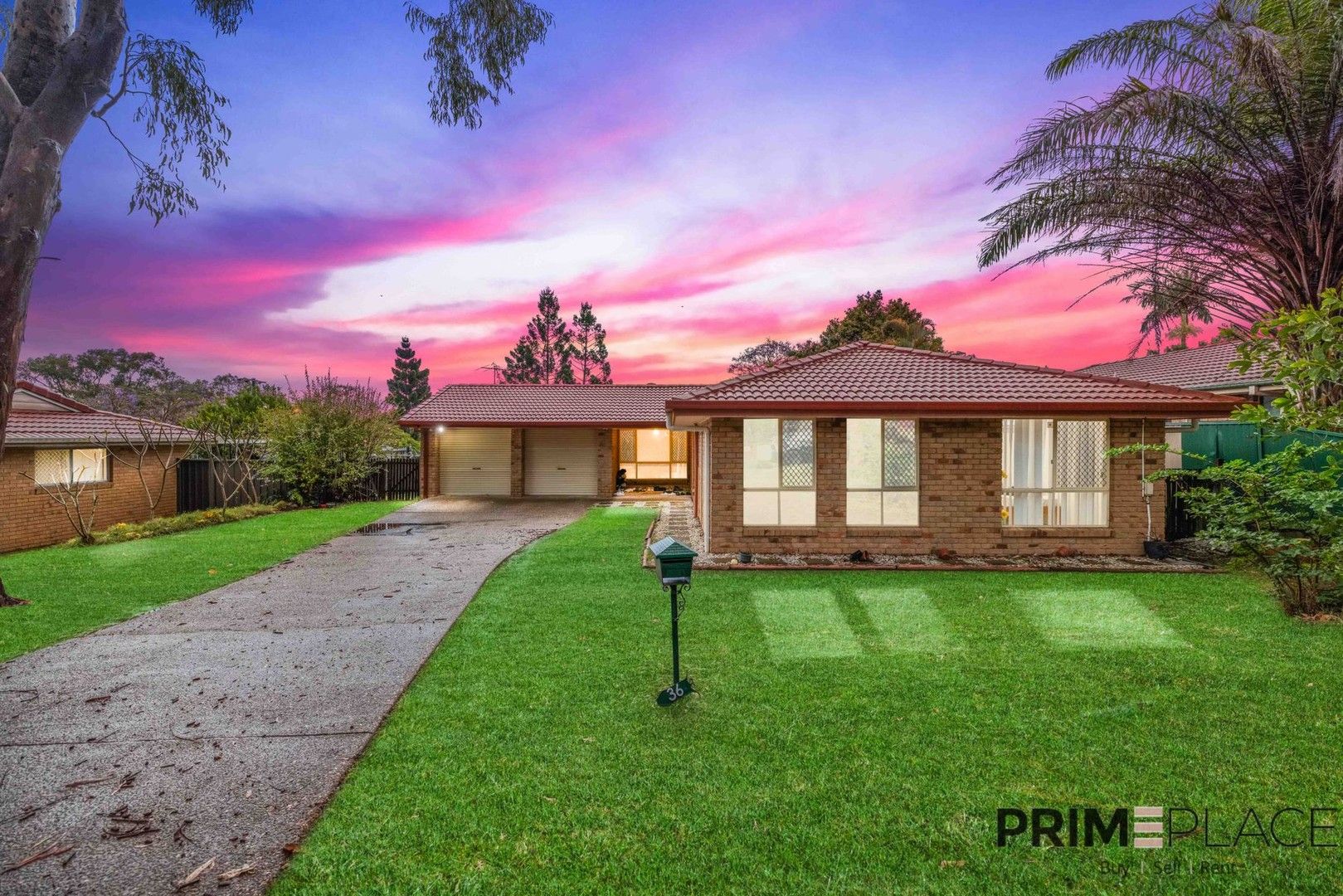 4 bedrooms House in 36 Pringle Place FOREST LAKE QLD, 4078