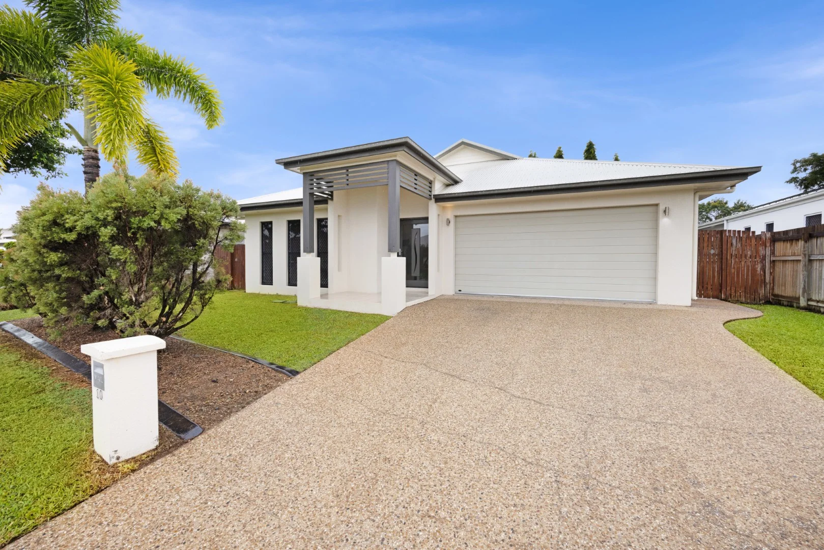 Primary image of 10 Sykes Close, Burdell QLD 4818