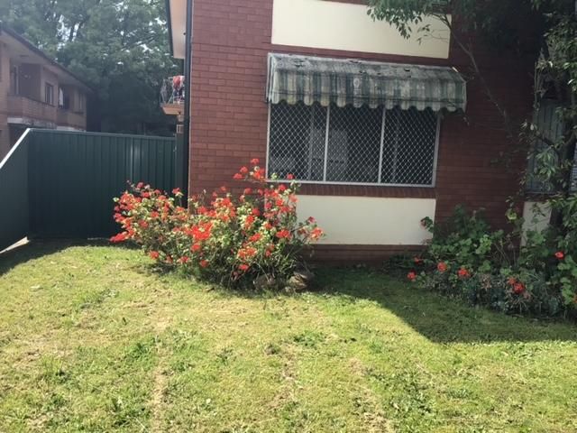 2 bedrooms Apartment / Unit / Flat in 2/141 Good Street HARRIS PARK NSW, 2150