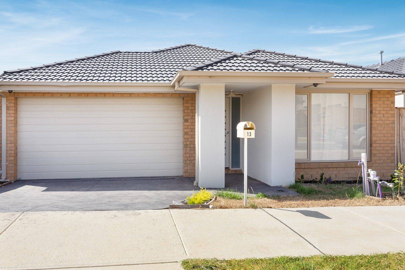 3 bedrooms House in 13 Biggs Drive OFFICER VIC, 3809