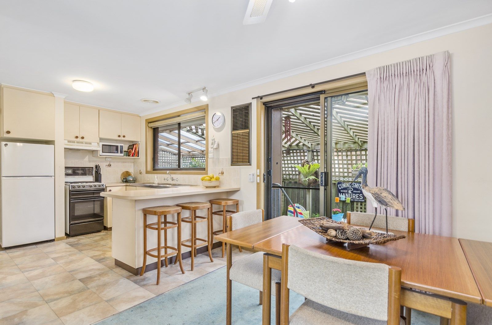 1/117 Sunset Strip, Ocean Grove VIC 3226, Image 2