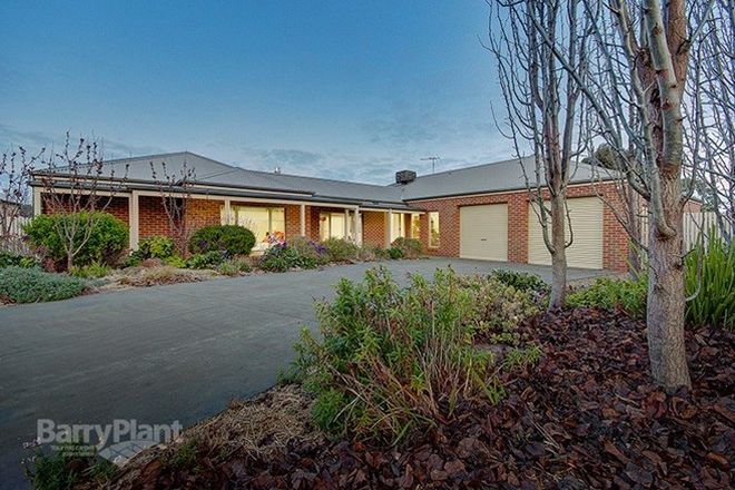 Picture of 5 Cassis Court, WAURN PONDS VIC 3216