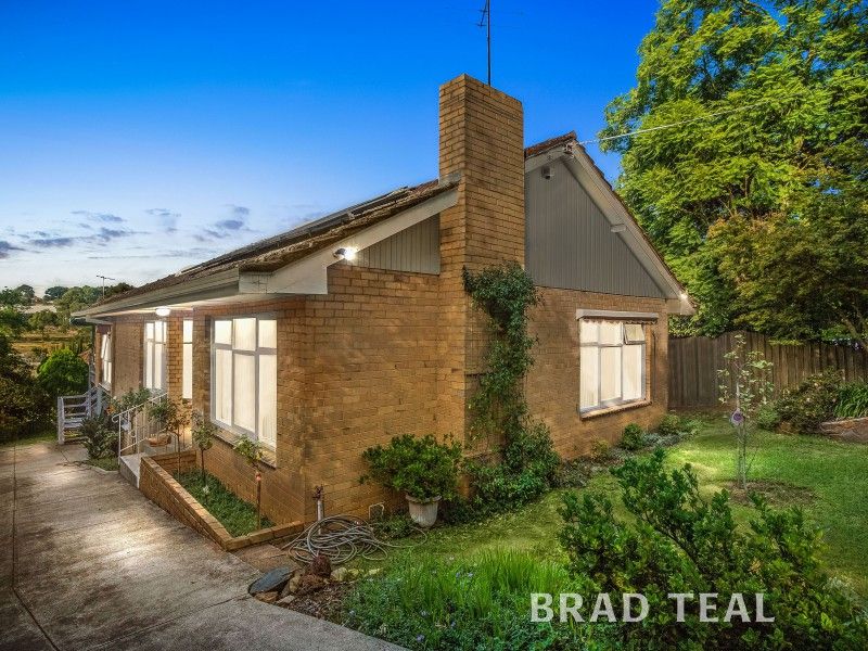 70 Hillsyde Parade, Strathmore VIC 3041, Image 0