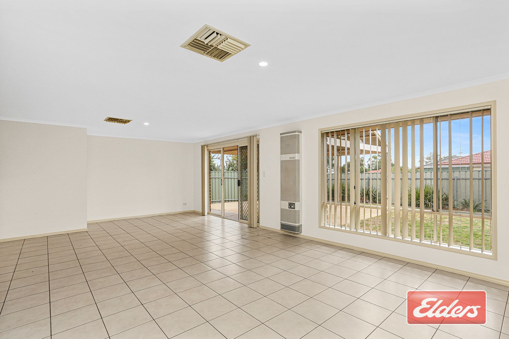 4 Potts Road, Evanston Park SA 5116, Image 1