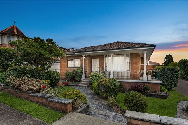 Picture of 1/69 Greenacre Road, CONNELLS POINT NSW 2221
