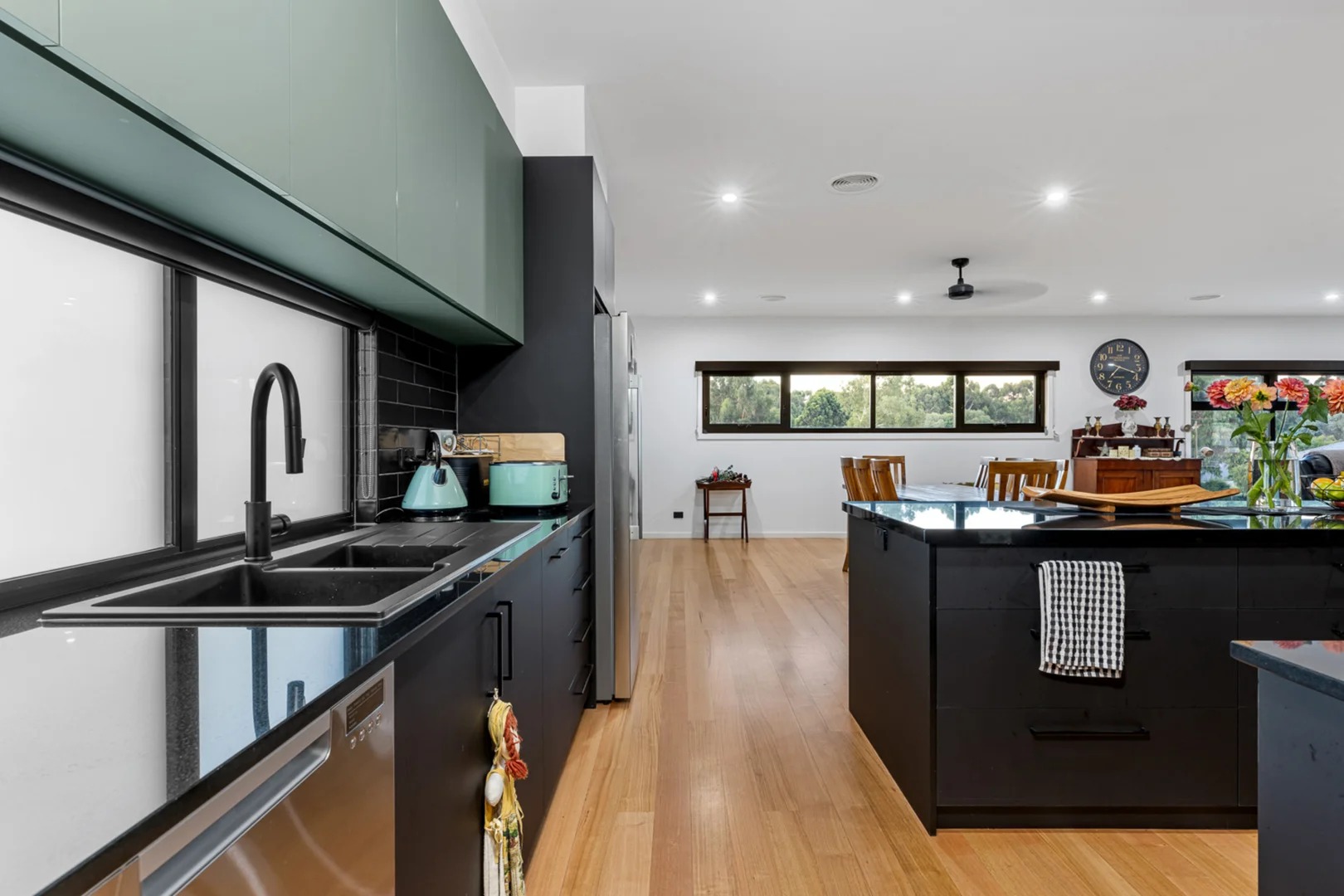 Additional image 5 of 327A Humffray Street, Brown Hill VIC 3350