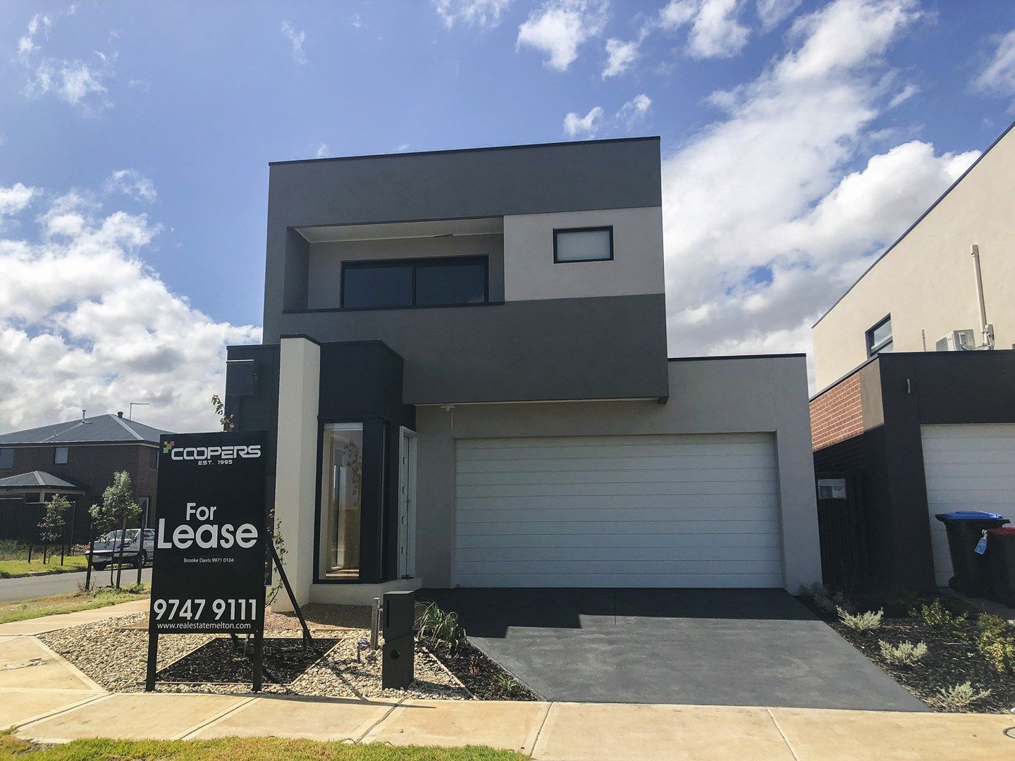 3 bedrooms House in 1 Huntsman Cl TARNEIT VIC, 3029