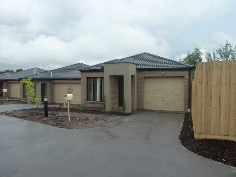 6/103 Army Road, Pakenham VIC 3810, Image 0