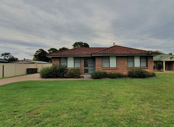 7 Wren Place, Thirlmere NSW 2572