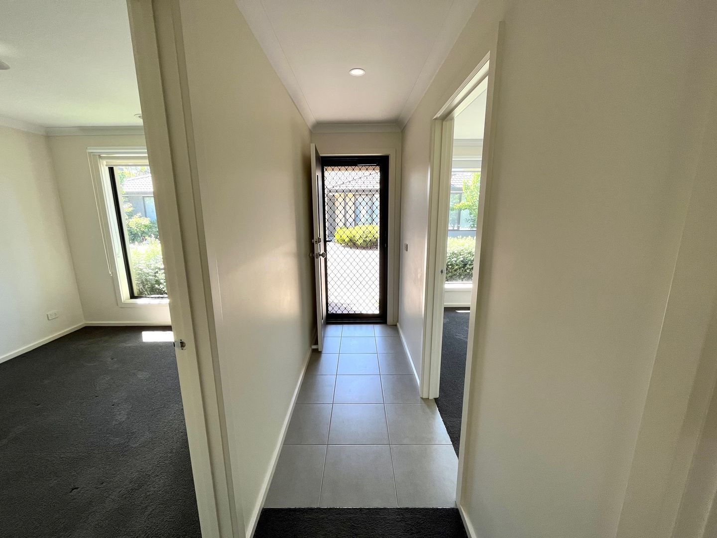 Unit 15/98 Lampard Road, Drouin VIC 3818 Apartment For Rent Domain
