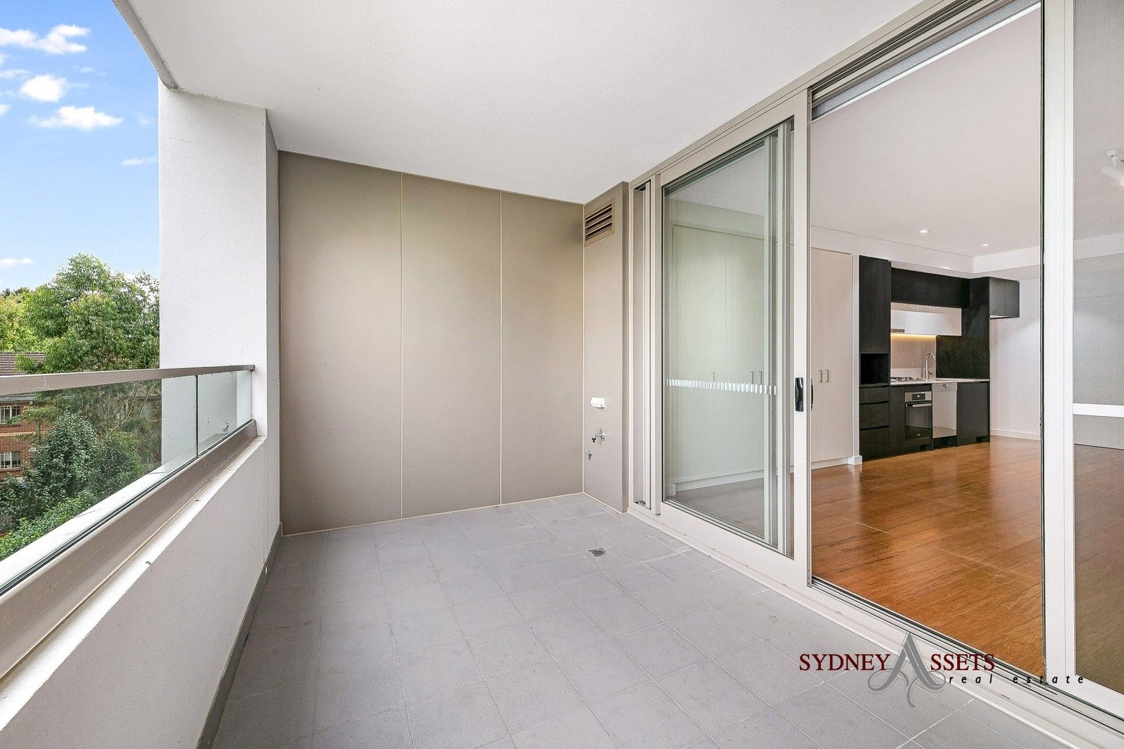 2BR/10-16 Gilroy Road, Turramurra NSW 2074, Image 2