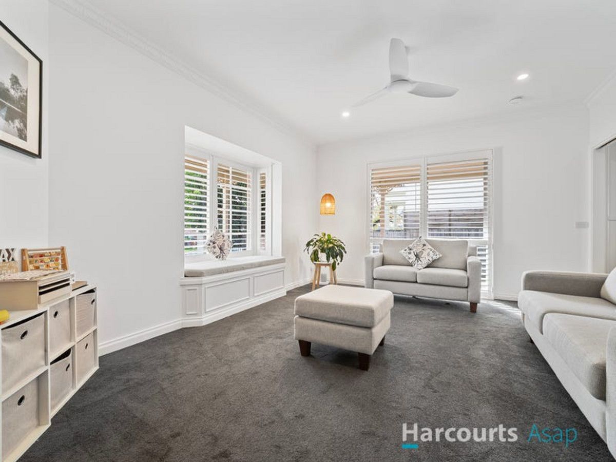 6 Alton Court Narre Warren VIC 3805 Domain