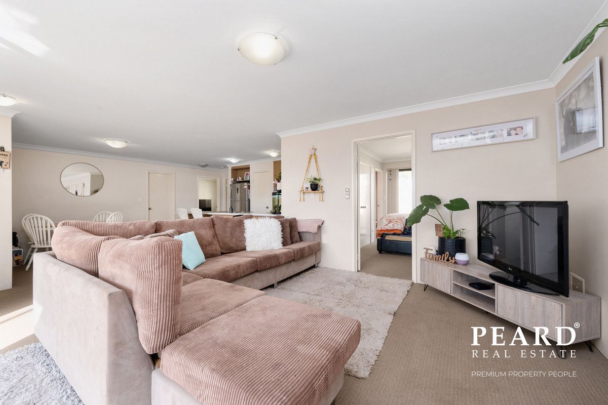 10/11 Serls Street, Armadale WA 6112, Image 1