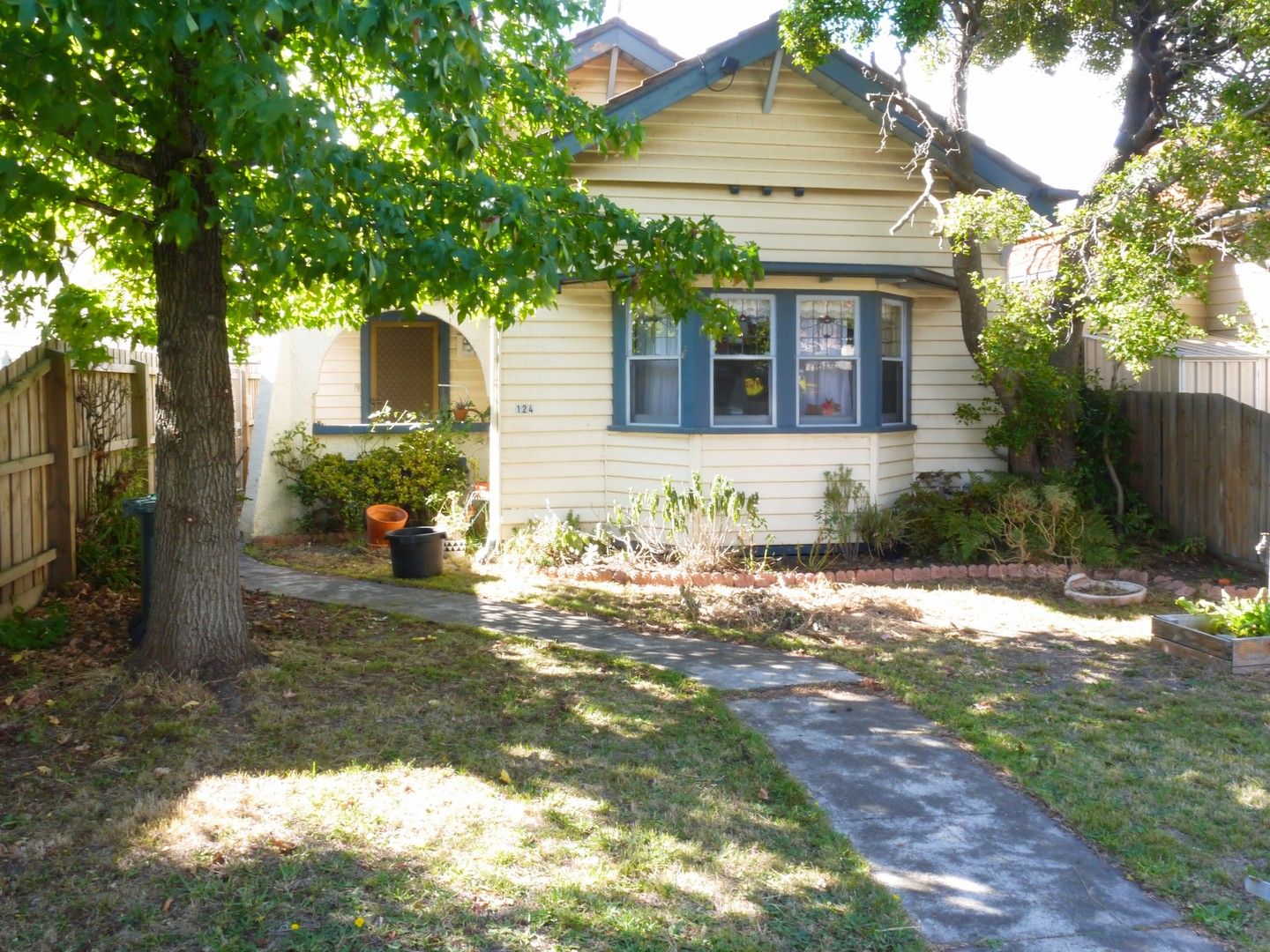 3 bedrooms House in 124 Barrow St COBURG VIC, 3058