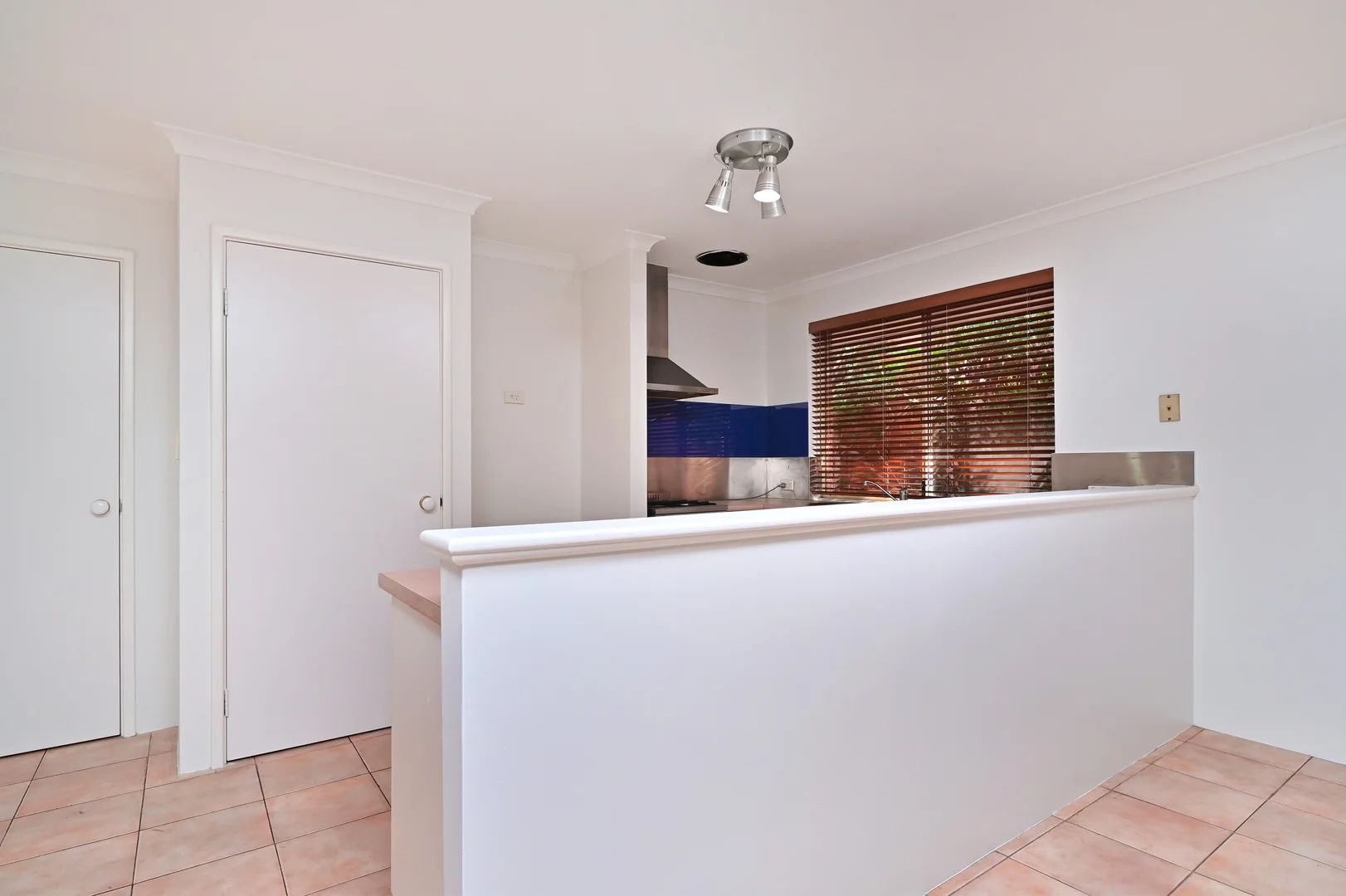 Additional image 10 of 4/19 Ungaroo Road, Westminster WA 6061