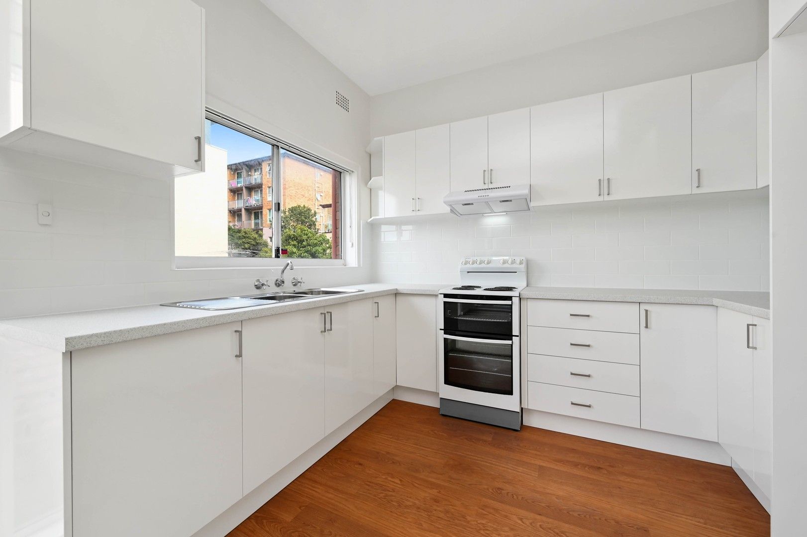 2 bedrooms Apartment / Unit / Flat in 5/41A Anzac Parade KENSINGTON NSW, 2033