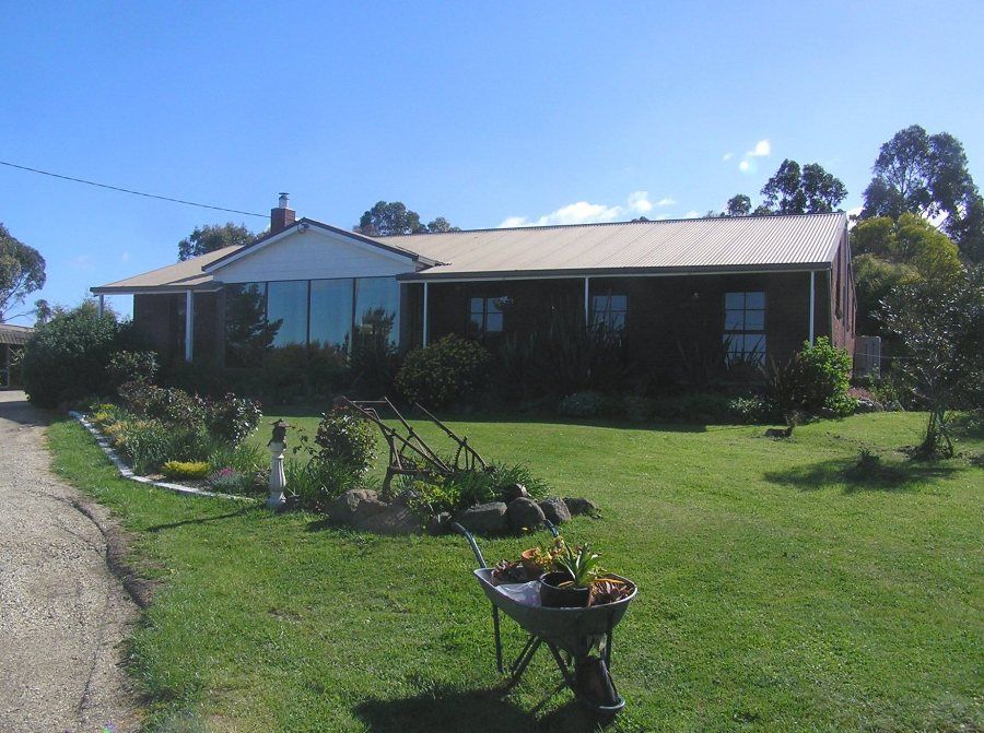 16 Shark Point Road, SORELL TAS 7172, Image 0