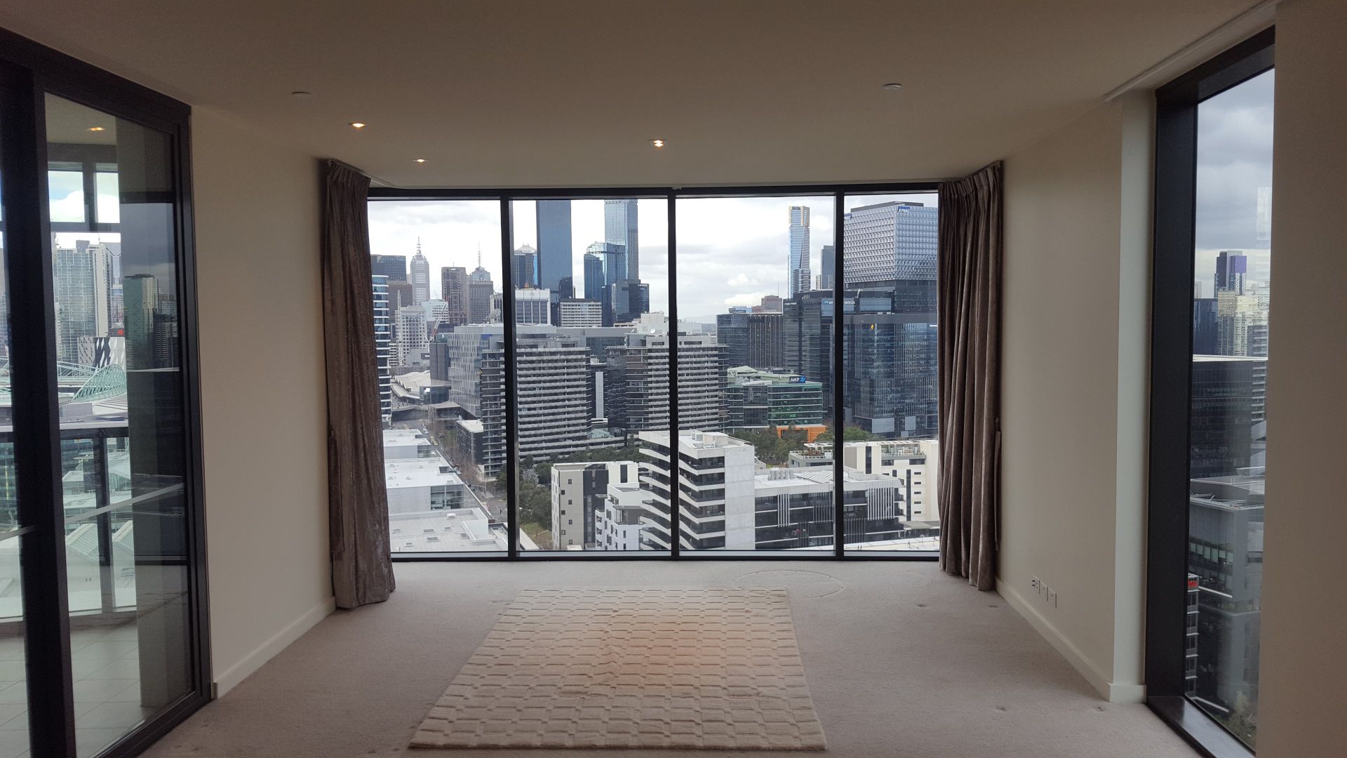 236/8 Waterside Place, Docklands VIC 3008, Image 1
