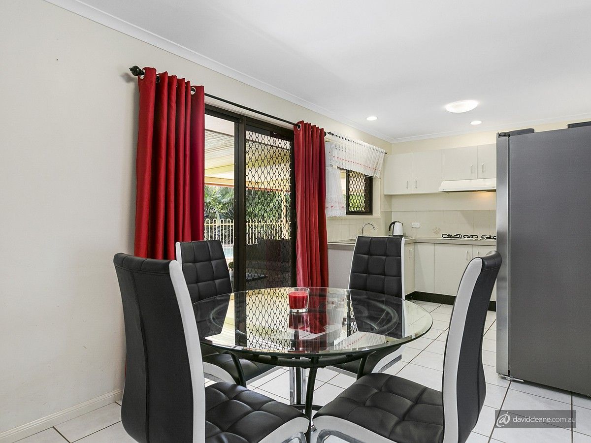 35 Sunderland Drive, Bray Park QLD 4500, Image 2