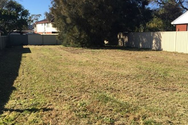Picture of 14 Norma Crescent, WOY WOY NSW 2256