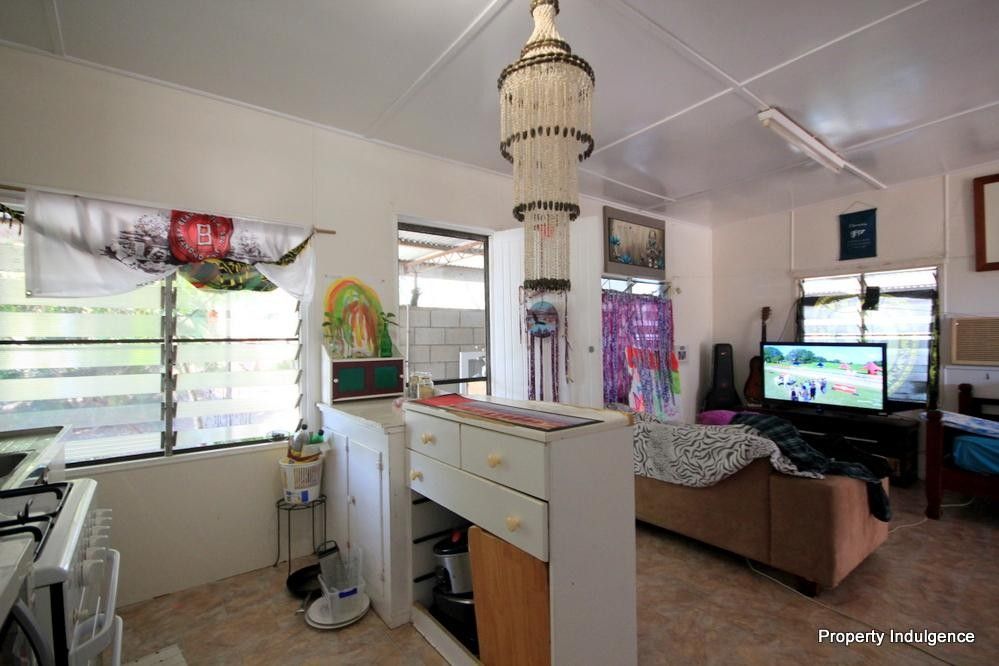 51 The Esplanade, Toolakea QLD 4818, Image 2