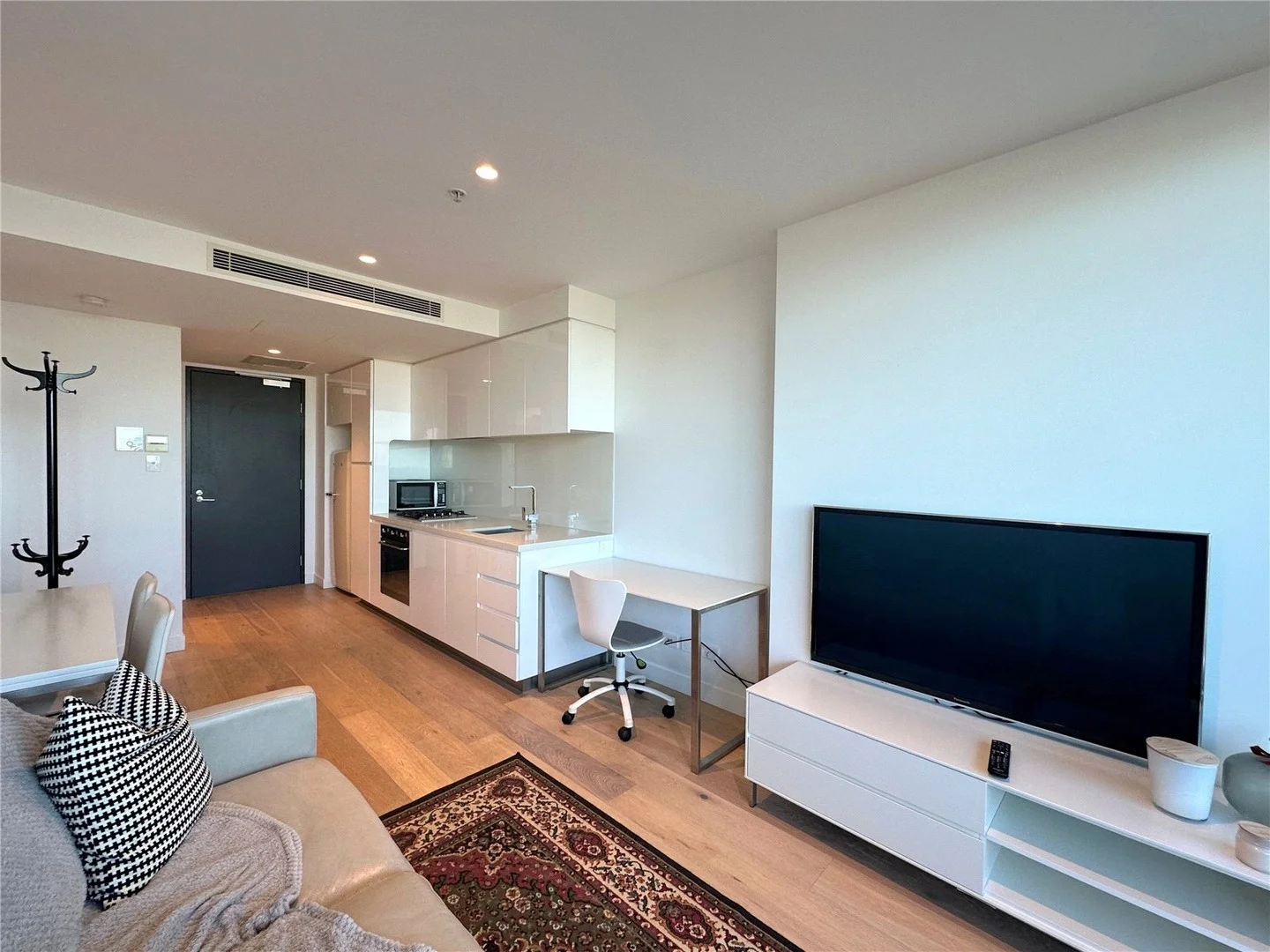 1007E/42-48 Balston Street, Southbank VIC 3006