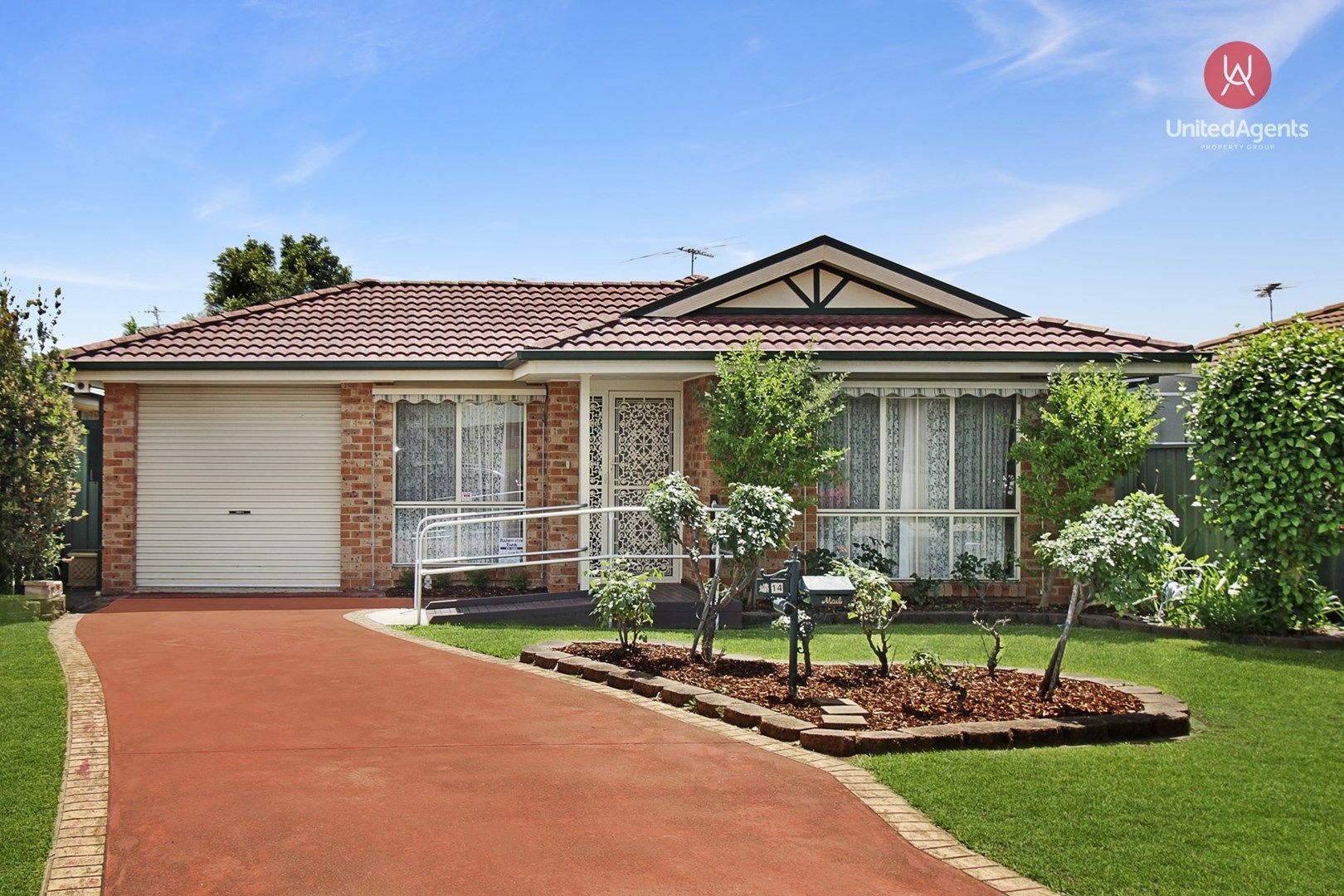 14 Binnaway Avenue, Hoxton Park NSW 2171, Image 0