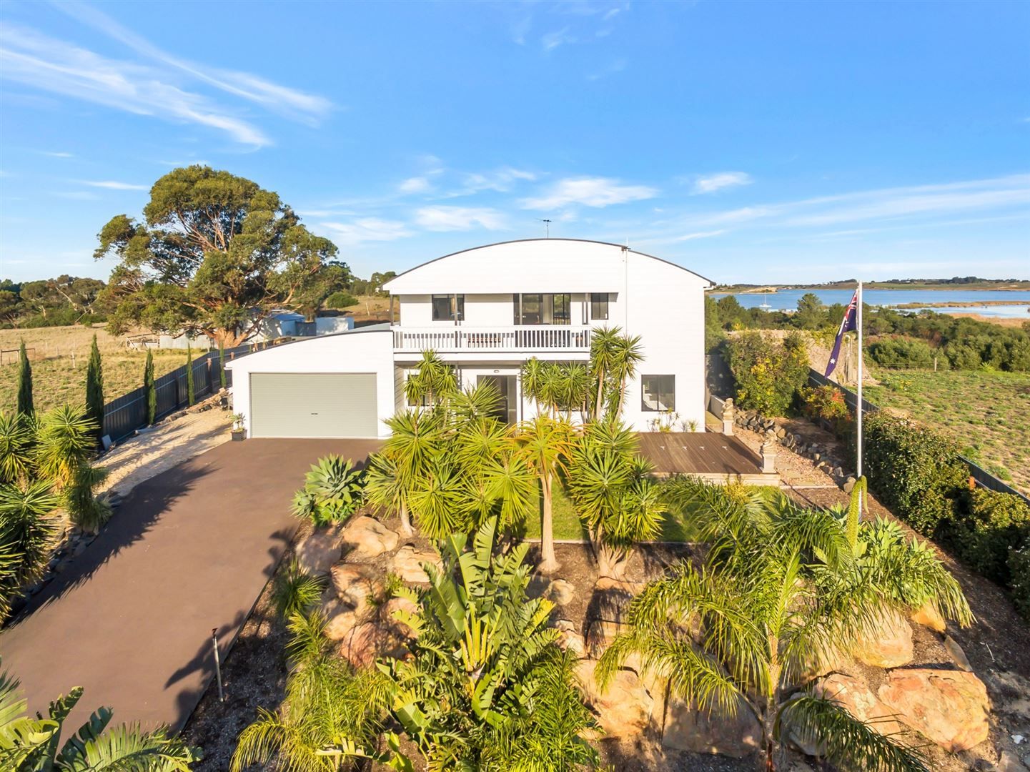 14 Gilbert Street, Clayton Bay SA 5256, Image 1