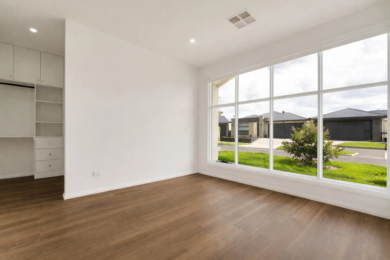 Additional image 7 of 4 Kooyongkoot Drive, Mickleham VIC 3064