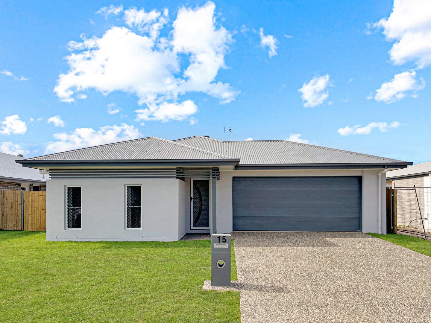 4 bedrooms House in 15 Ponting Way URANGAN QLD, 4655